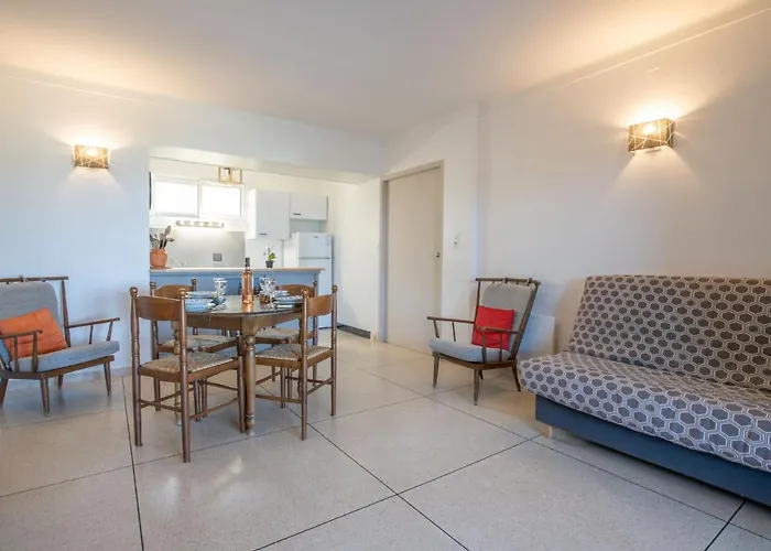 Les Mouettes By Interhome Daire Saint Aygulf