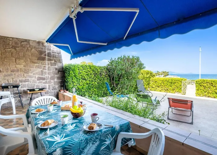 Les Mouettes By Interhome Saint Aygulf