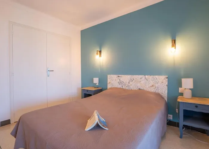 Les Mouettes By Interhome Daire Saint Aygulf